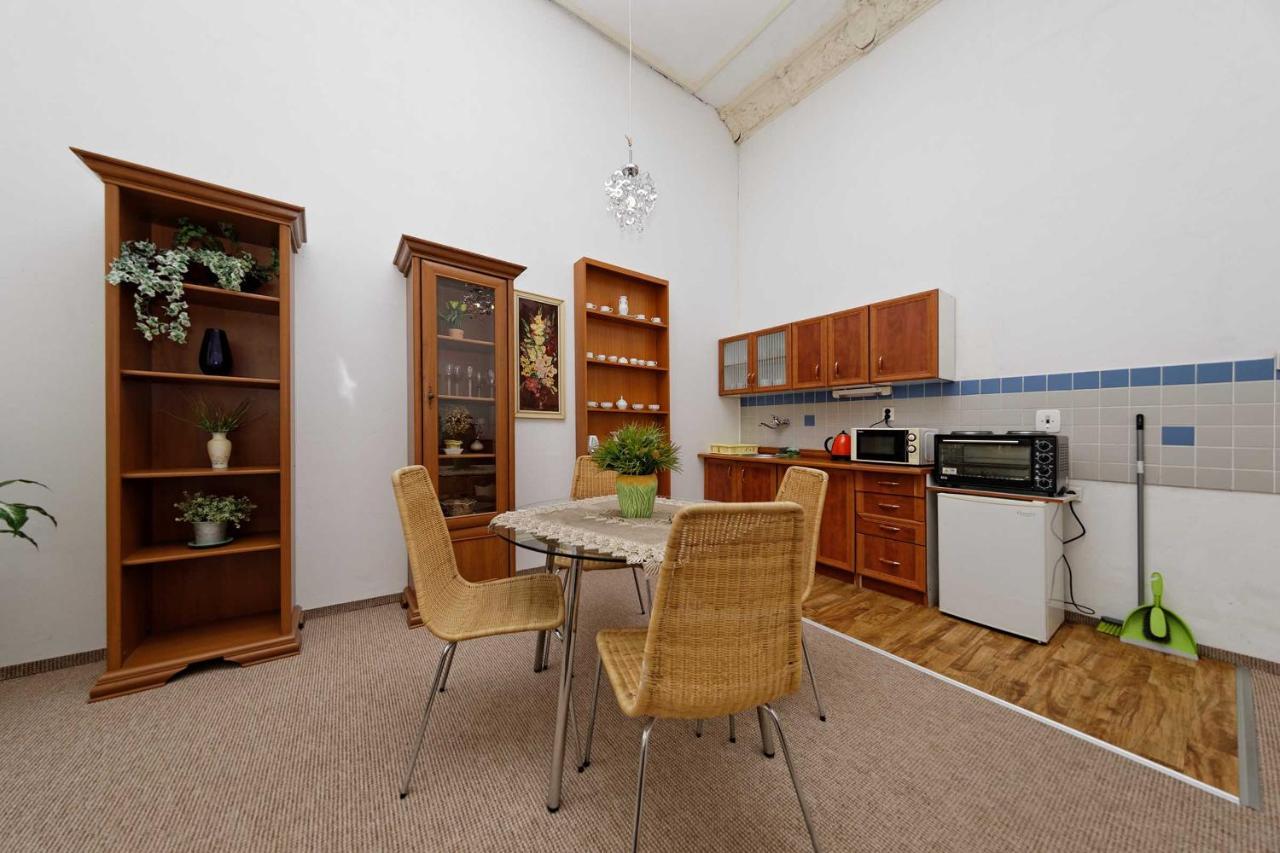 Apartments U Cisare Prague Exterior photo